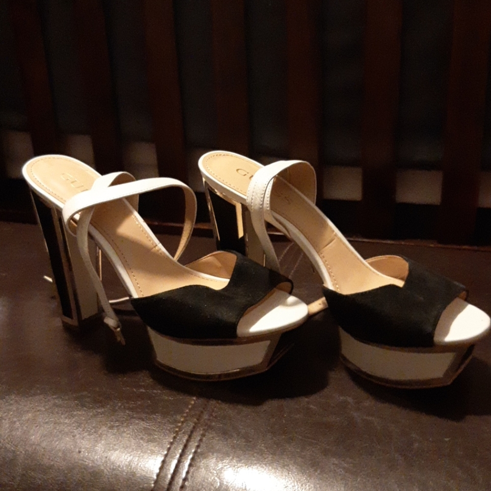 Guess shoes - Picture 2 of 4